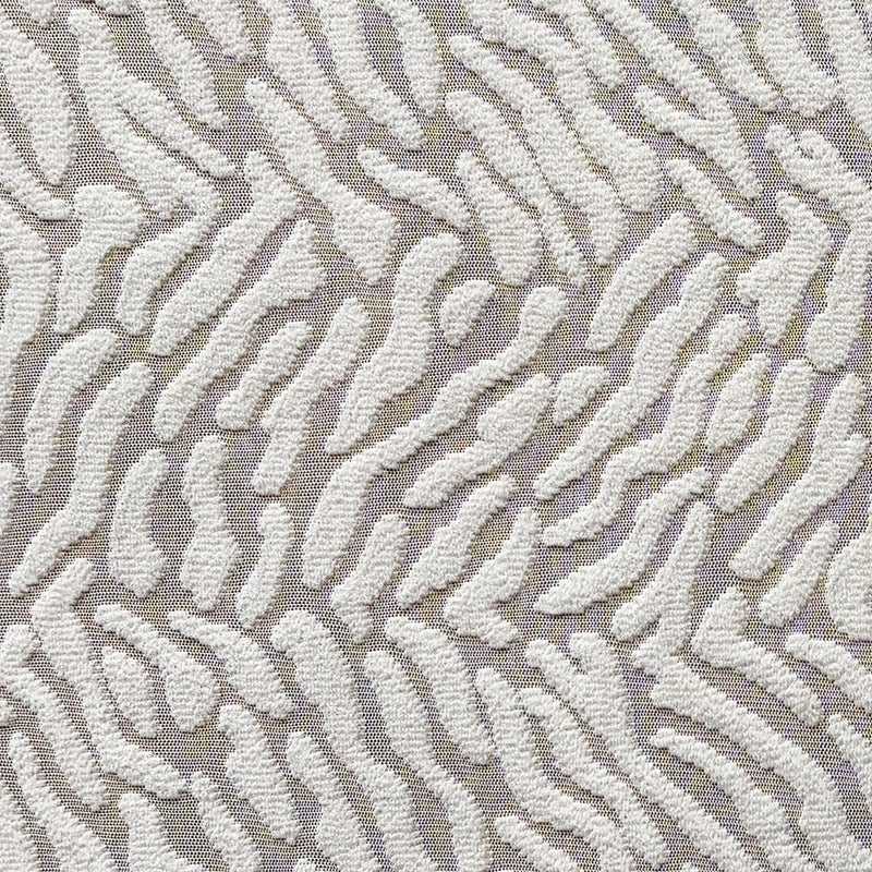 The Insider - Tigress (Almond) / Swatch